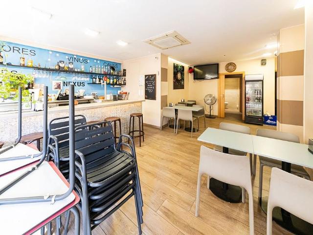 Local Comercial en alquiler en Cubelles, Barri de la Creu