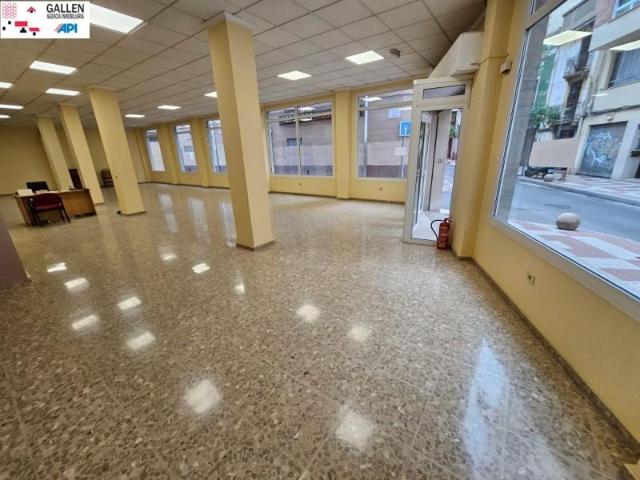 Local Comercial en alquiler en Castellón De La Plana, Grup Sant Vicent Ferrer