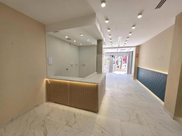 Local Comercial en alquiler en Castellón De La Plana, Grup la Magdalena