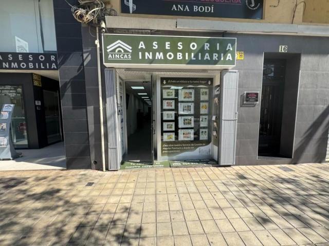 Local Comercial en alquiler en Castellón De La Plana, Grup Sant Vicent Ferrer