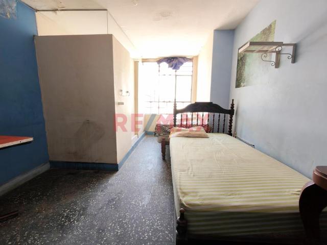 Local Comercial alquiler en Castilla, Barrio Castilla