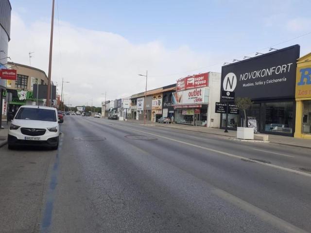 Local Comercial en alquiler en Chiclana De La Frontera