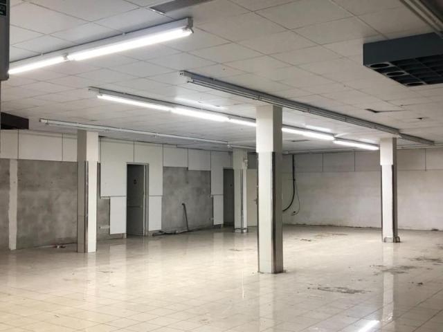 Local Comercial en alquiler en Cornellà De Llobregat, Centre Local Comercial en alquiler en Cornellà De Llobregat, Centre