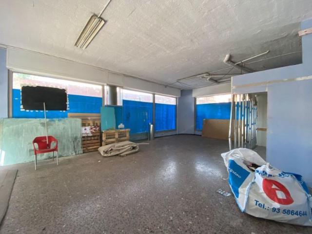 Local Comercial en alquiler en Cornellà De Llobregat