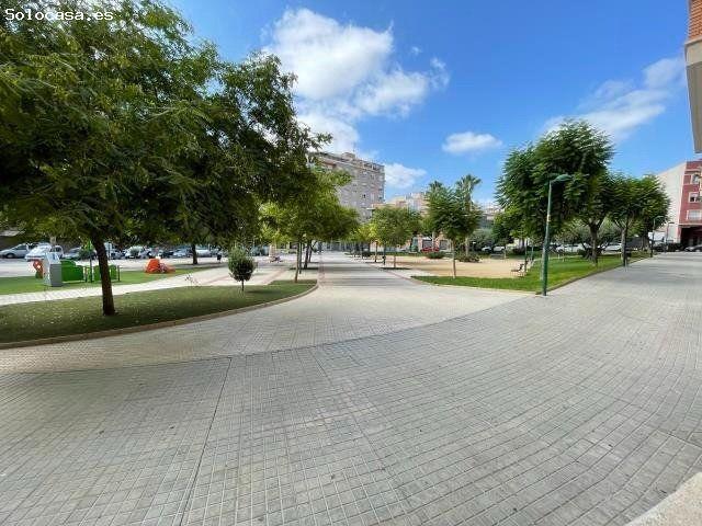 Local Comercial en alquiler en Crevillent