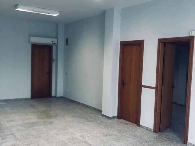 Local Comercial en alquiler en Baix Ebre, Catalunya