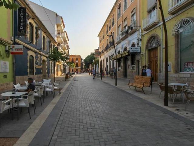 Local Comercial en alquiler en Dénia, Raval de Sant Francesc