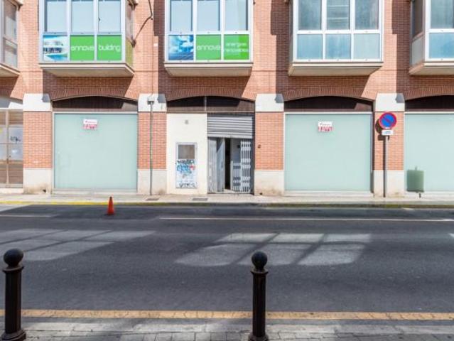 Local Comercial en alquiler en Dénia, Barri Port / Centro