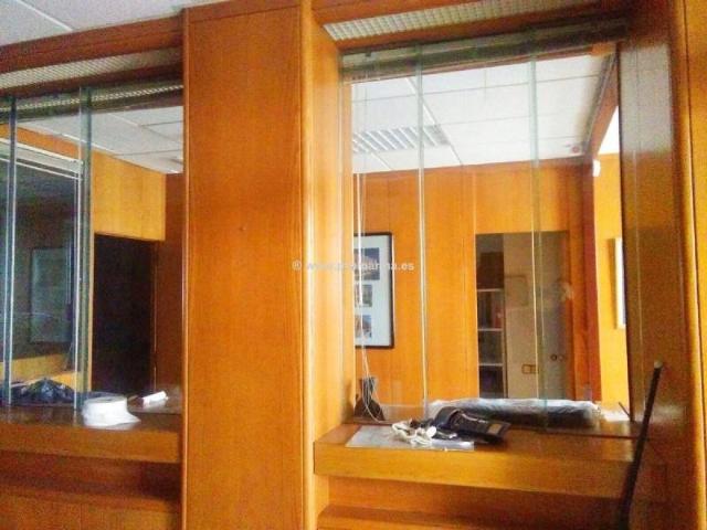 Local Comercial en alquiler en Dénia