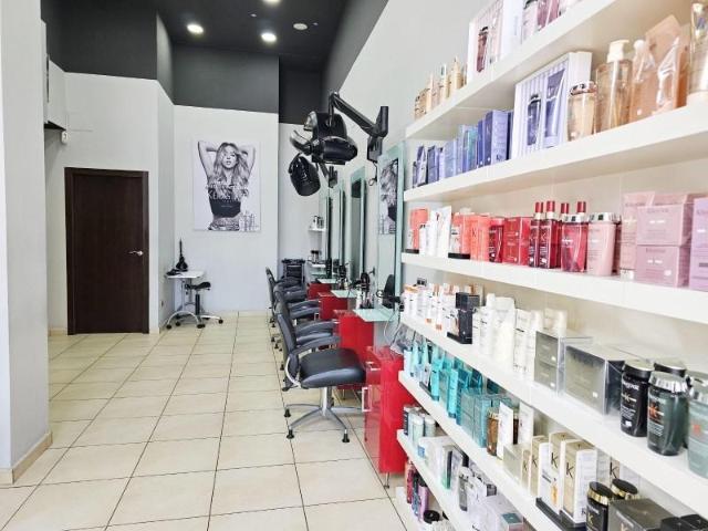 Local Comercial en alquiler en Dénia
