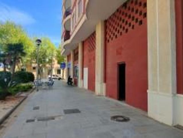 Local Comercial en alquiler en Dénia