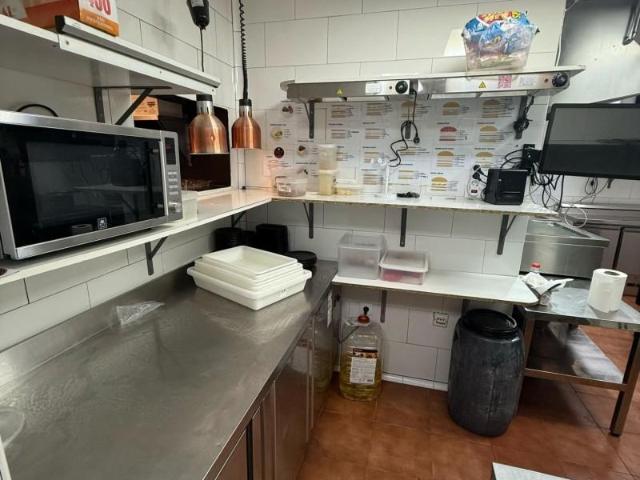 Local Comercial en alquiler en Dos Hermanas, Barriada Juan de la Cosa