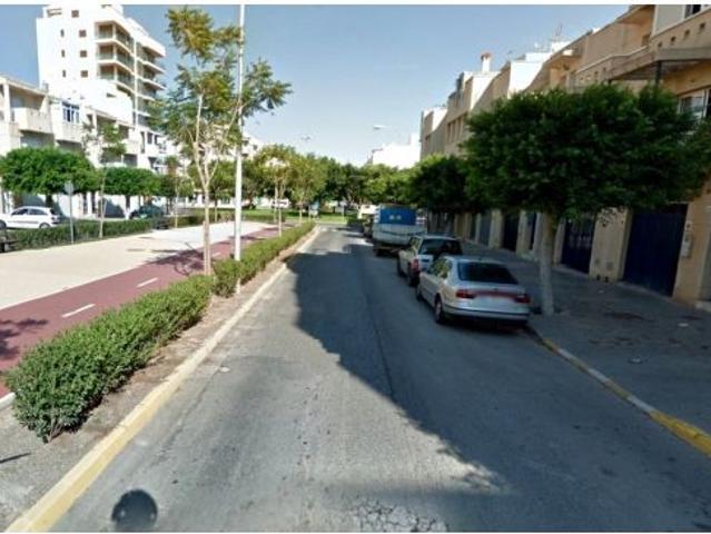 Local Comercial en alquiler en El Ejido
