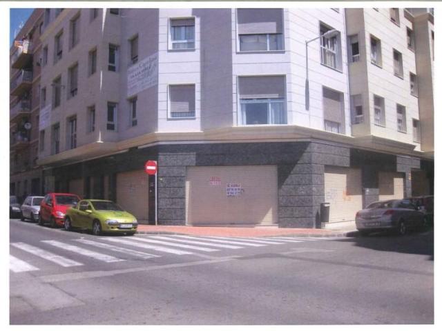Local Comercial en alquiler en Atzavares, Elche