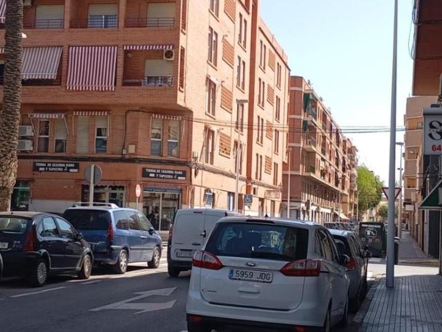 Local Comercial en alquiler en Elche, Sector V