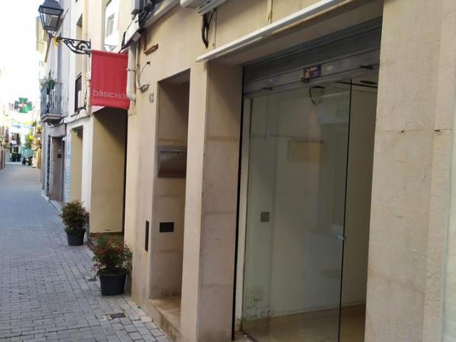 Local Comercial en alquiler en Esparreguera, Barcelona