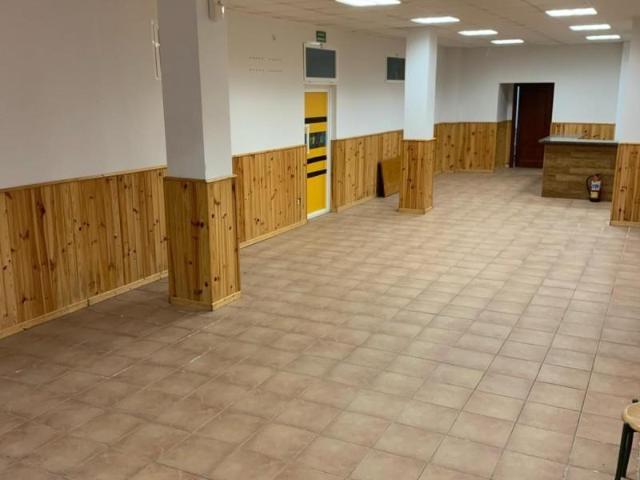 Local Comercial en alquiler en Estepona, Barriada Blas Infante