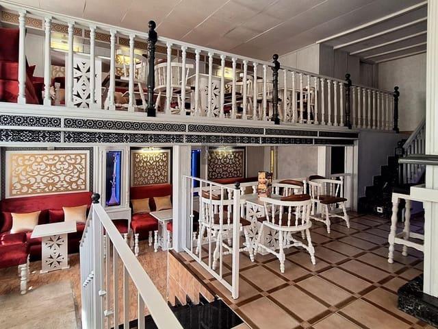 Local Comercial en alquiler en Barriada Islas Canarias, Costa del Sol Occidental