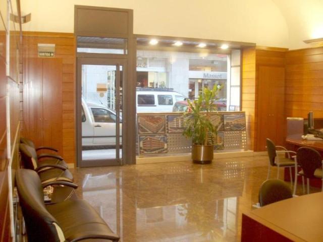Local Comercial en alquiler en Figueres