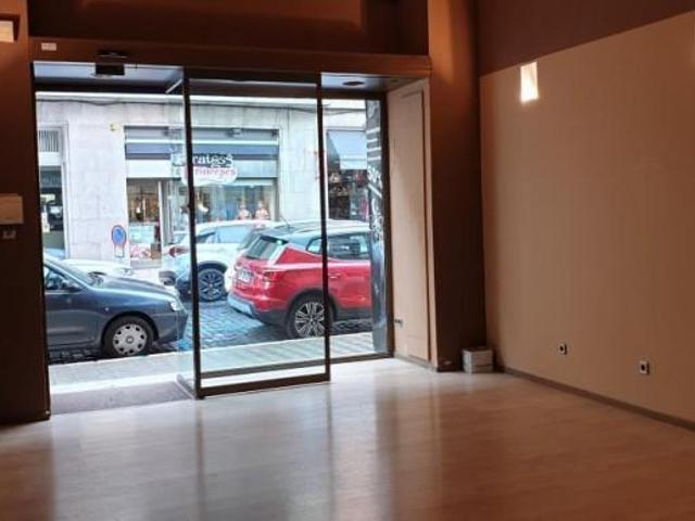 Local Comercial en alquiler en Figueres
