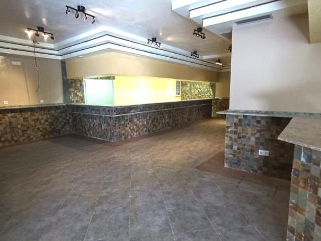 Local Comercial en alquiler en Fuente El Saz De Jarama