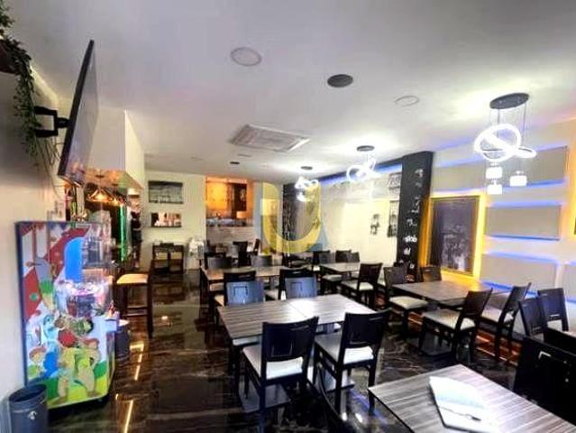 Local Comercial en alquiler en Getafe, La Alhóndiga