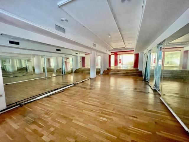 Local Comercial en alquiler en Gines, Urbanización Guadaljarafe