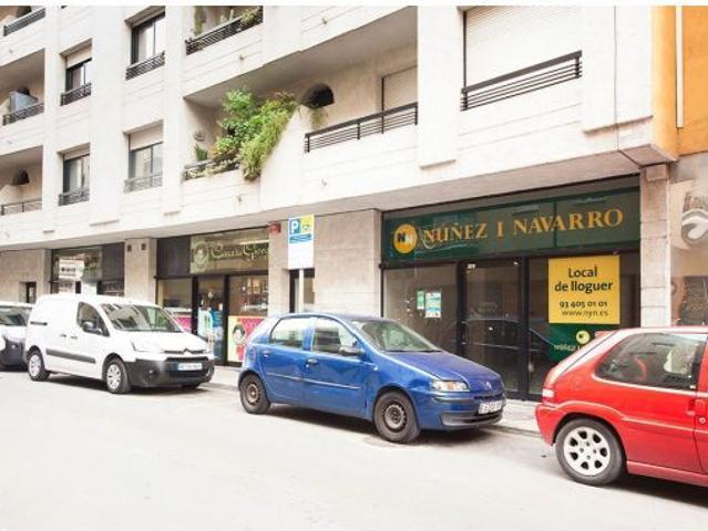 Local Comercial en alquiler en Eixample, Girona