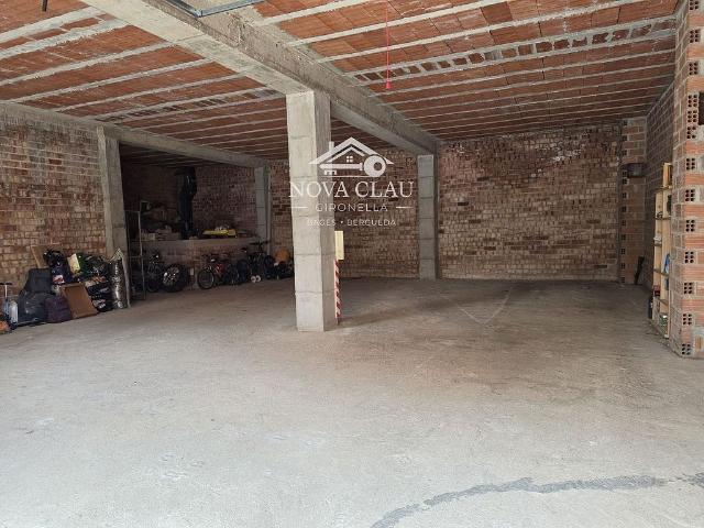 Local Comercial en alquiler en Berguedà, Catalunya
