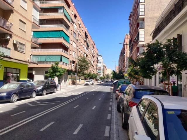 Local Comercial en alquiler en Granada, Ronda