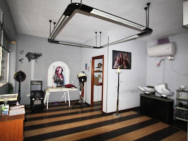 Local Comercial en alquiler en Genil, Granada