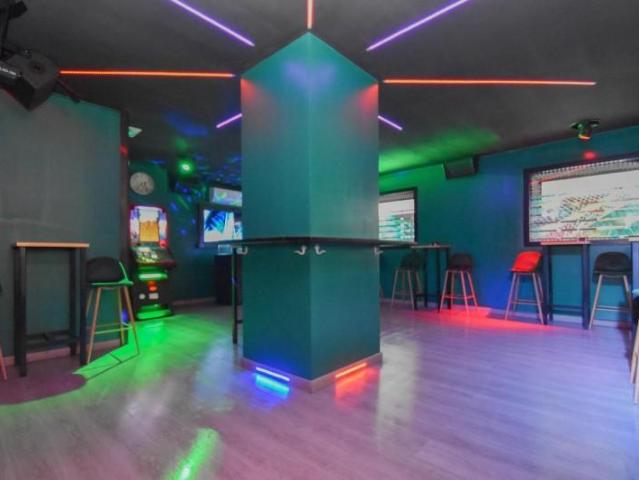 Local Comercial en alquiler en Granada, Centro - Sagrario