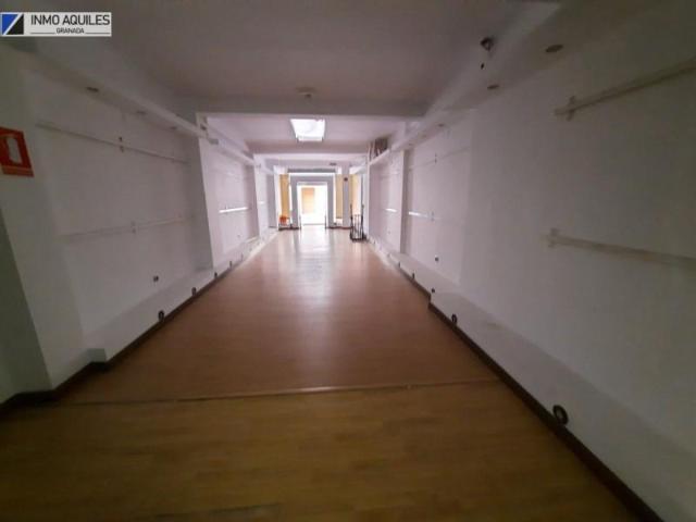 Local Comercial en alquiler en Granada, Centro - Sagrario