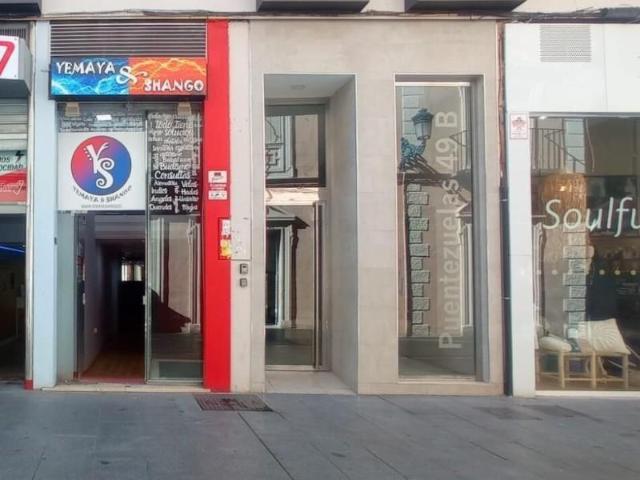Local Comercial en alquiler en Granada, Centro - Sagrario