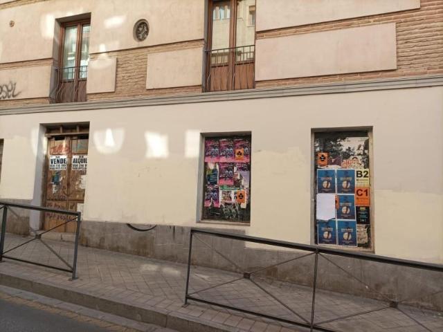 Local Comercial en alquiler en Granada, San Ildefonso