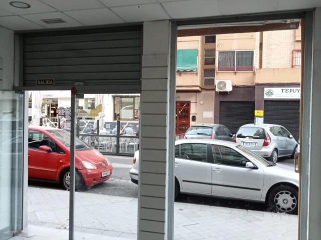 Local Comercial en alquiler en Zaidín - Vergeles, Granada
