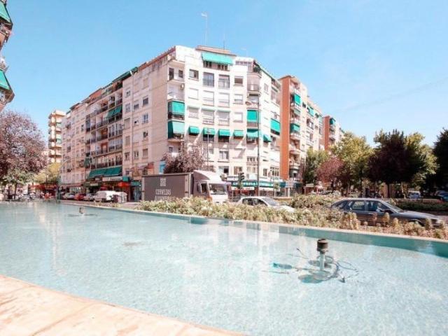 Local Comercial en alquiler en Zaidín, Granada