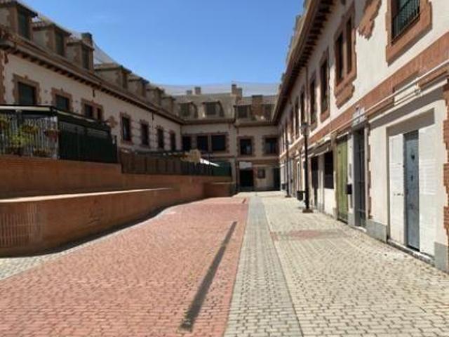 Local Comercial en alquiler en Griñón, Madrid