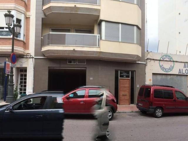 Local Comercial en alquiler en Guardamar Del Segura