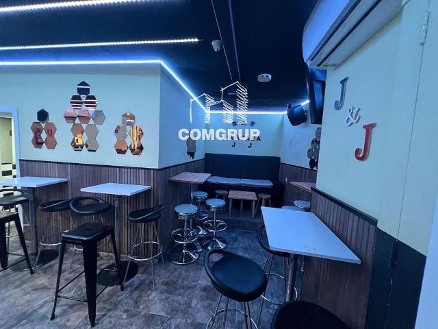 Local Comercial en alquiler en Barcelonès, Catalunya