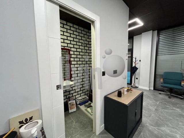 Local Comercial en alquiler en Jaén, La Alameda
