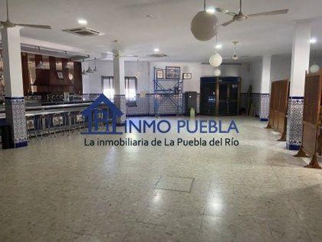 Local Comercial en alquiler en La Puebla Del Río Local Comercial en alquiler en La Puebla Del Río