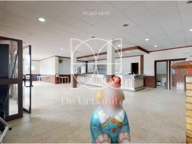 Local Comercial en alquiler en La Rinconada, Andalucía