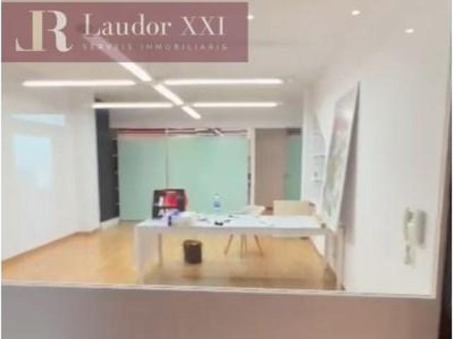 Local Comercial en alquiler en Castellciutat, Alt Urgell