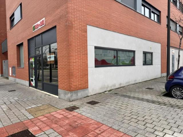 Local Comercial en alquiler en Laguna De Duero, Castilla y León