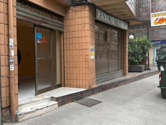 Local Comercial en alquiler en León, Santa Ana