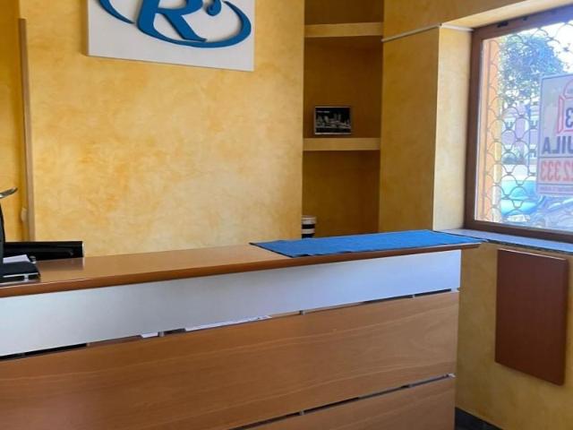 Local Comercial en alquiler en León, Área 17