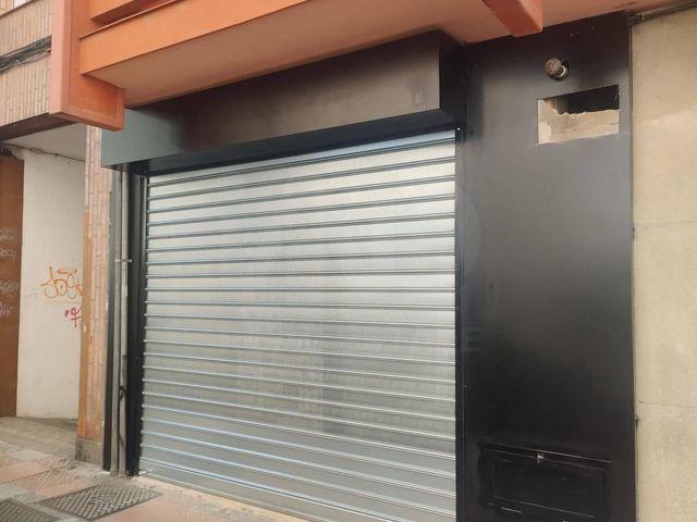 Local Comercial en alquiler en San Lorenzo - La Palomera - San Mamés, León