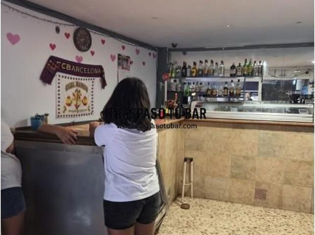 Local Comercial en alquiler en L'hospitalet De Llobregat, Sant Josep