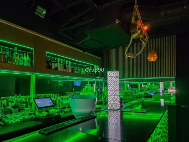 Local Comercial en alquiler en Lleida, Xalets - Humbert Torres